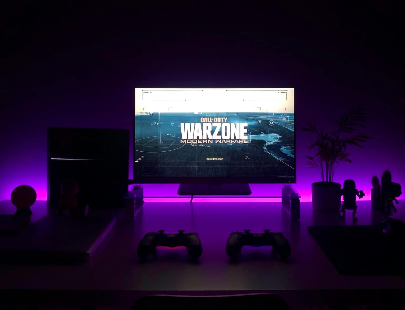 Écran titre Warzone, le jeu dont l’on règle les FPS
