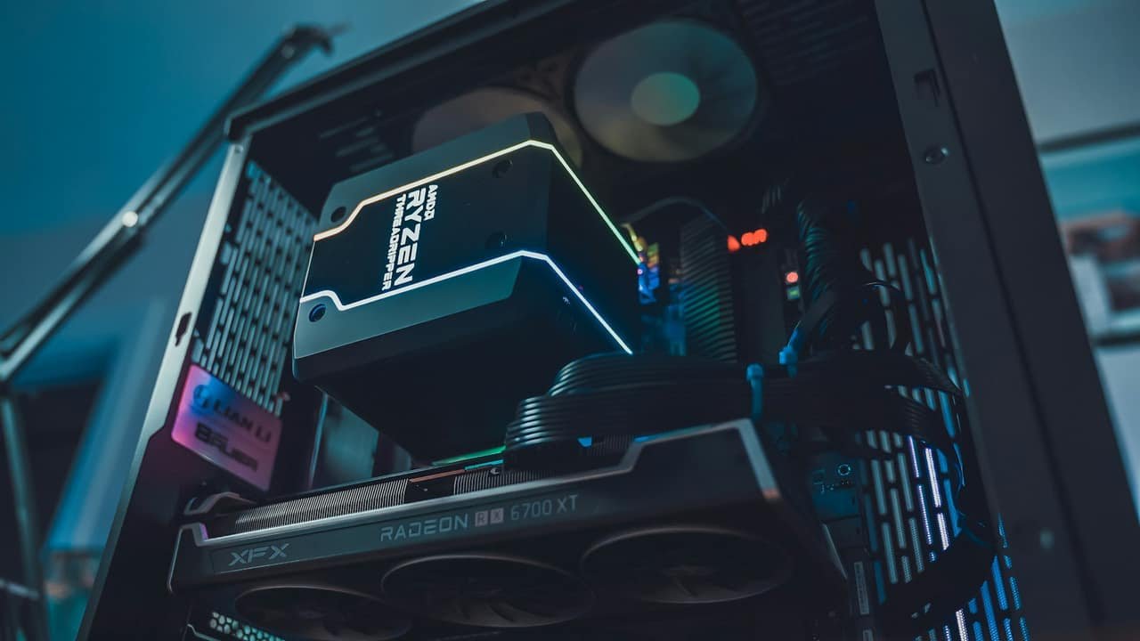 Radeon dans un boîtier, alternative 4K